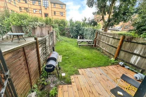 5 bedroom end of terrace house to rent, Plough Way, London SE16