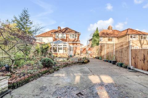 24 Beechwood Drive, Norwich, NR7 0LP
