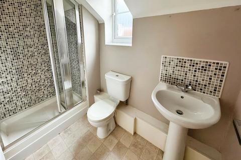 2 bedroom flat to rent, Ceres Chase, Bolton BL4