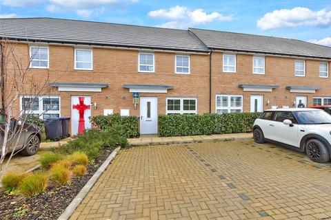 3 bedroom terraced house for sale, Stonechat Lane, Dover CT16