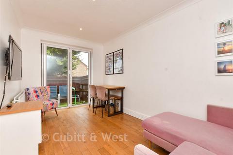 undefined, Neville Close, Banstead SM7