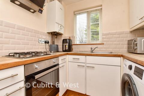 undefined, Neville Close, Banstead SM7