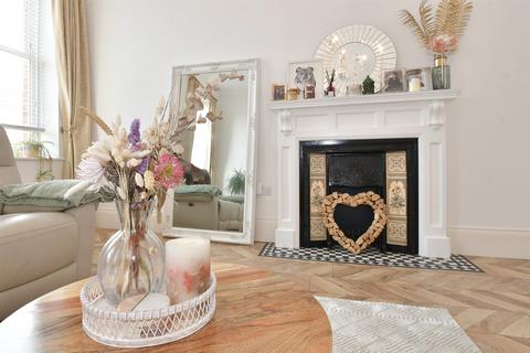 undefined, Tennyson Rise, Newport PO30
