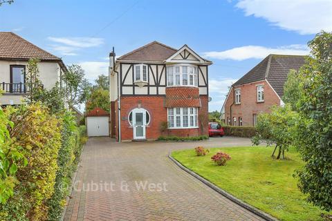 3 bedroom detached house for sale, Portsmouth Road, Waterlooville PO8