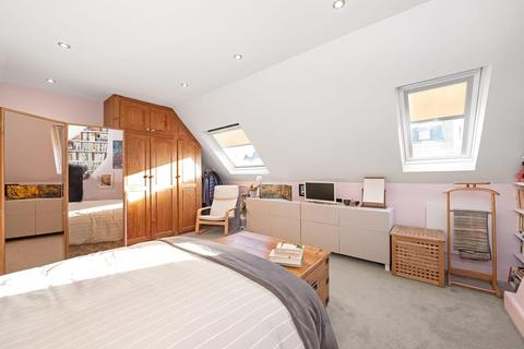 64 Trinity Rise, Tulse Hill, London, SW2 2QS