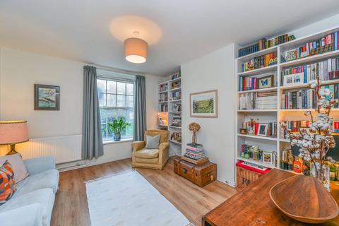 3 bedroom flat for sale, Rushton House, Albion Avenue, Clapham, London, SW8