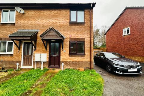 2 bedroom semi-detached house to rent, Magnolia Court, Tiverton EX16