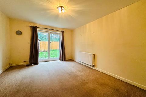 2 bedroom semi-detached house to rent, Magnolia Court, Tiverton EX16