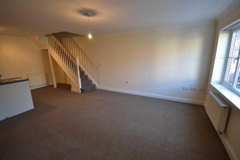 2 bedroom mews to rent, Stirrup Field, Golborne, WA3 3AL