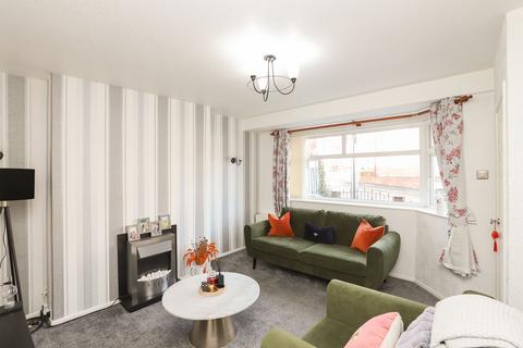 83 Standon Road, Sheffield, S9 1PE