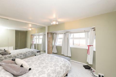 83 Standon Road, Sheffield, S9 1PE