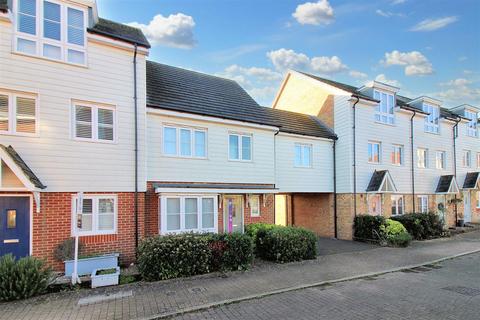 4 bedroom house for sale, Pershore Way, Aylesbury