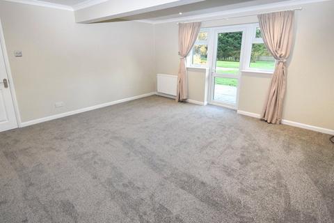 2 bedroom bungalow to rent, Church End, Hook RG27