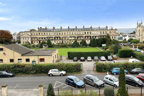 2 bedroom penthouse for sale, Montpellier House, Suffolk Square, Cheltenham, GL50