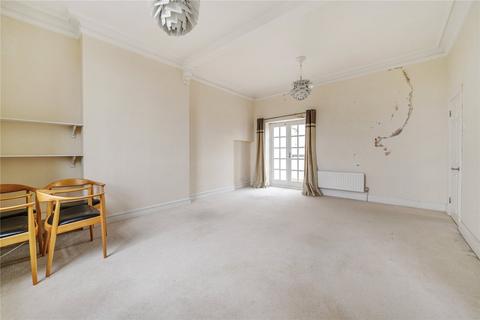 2 bedroom penthouse for sale, Montpellier House, Suffolk Square, Cheltenham, GL50