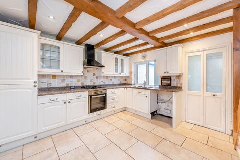 3 Ferry Hill, Ewloe, Deeside, CH5 3AW
