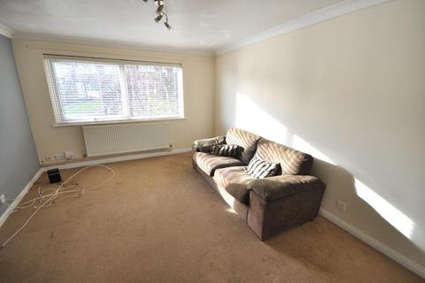 2 bedroom flat to rent, Barley Farm Road, Exeter, EX4 1NN