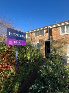 2 bedroom flat to rent, Barley Farm Road, Exeter, EX4 1NN