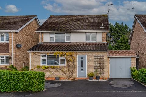 3 bedroom detached house for sale, Northbank Close, The Reddings, Cheltenham, GL51