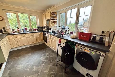 3 bedroom semi-detached house for sale, Alltwen Hill, Pontardawe, Swansea.