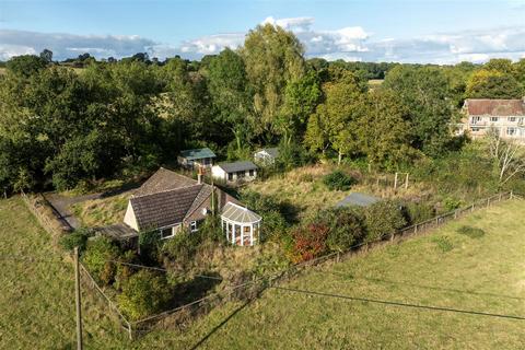 3 bedroom detached bungalow for sale, Draycote, Rugby