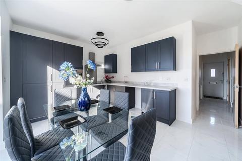 4 bedroom detached house for sale, 9 Springview Fields, Tewkesbury GL20