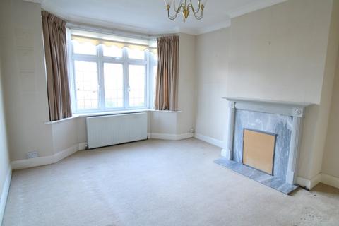 3 bedroom semi-detached house for sale, Mead Way, Bromley, BR2