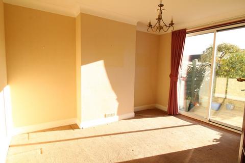 23 Mead Way, Bromley, BR2 9EN