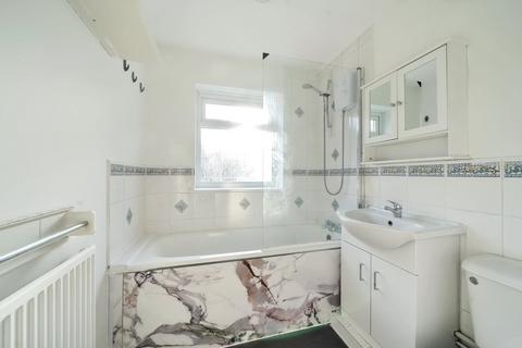 2 bedroom end of terrace house for sale, St. Marys Road, Hertfordshire WD18