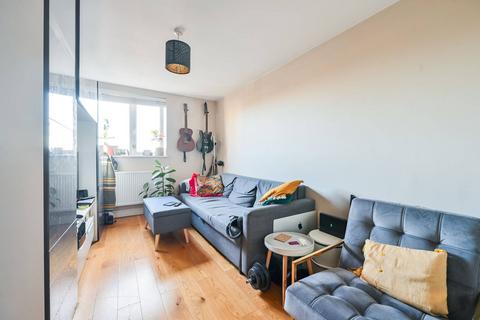 1 bedroom flat to rent, Choumert Road, Peckham, London, SE15