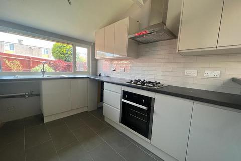 3 bedroom end of terrace house to rent, Oslo Gardens, Walsgrave, Coventry, CV2 2DF