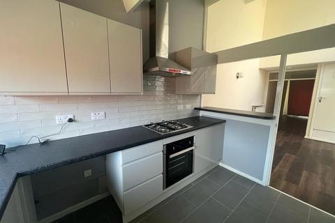 3 bedroom end of terrace house to rent, Oslo Gardens, Walsgrave, Coventry, CV2 2DF