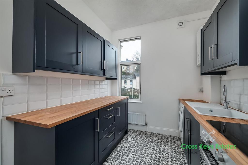 Fitted Kitchen