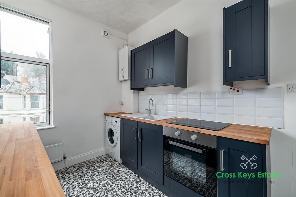 Fitted Kitchen