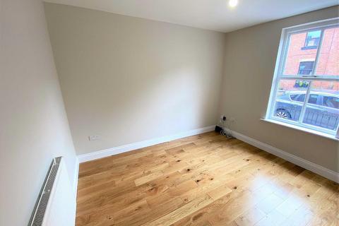 3 bedroom house to rent, Whitechapel Street, Didsbury Village, Manchester