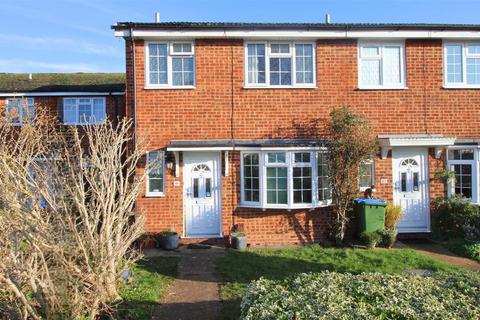 3 bedroom end of terrace house for sale, The Dene, West Molesey KT8