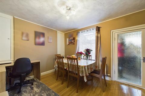 107 Howard Street, Gloucester, GL1 4UX