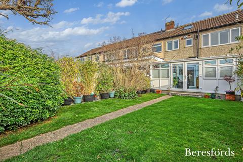 323 Front Lane, Upminster, RM14 1LH