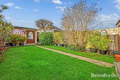 323 Front Lane, Upminster, RM14 1LH