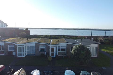 2 bedroom terraced bungalow for sale, The Belvedere, Burnham-on-crouch CM0