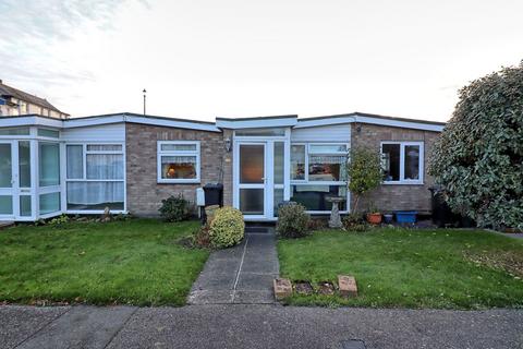 2 bedroom terraced bungalow for sale, The Belvedere, Burnham-on-crouch CM0