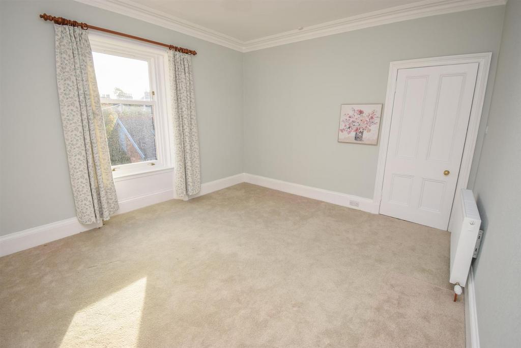 BEDROOM THREE (2)-2.jpg