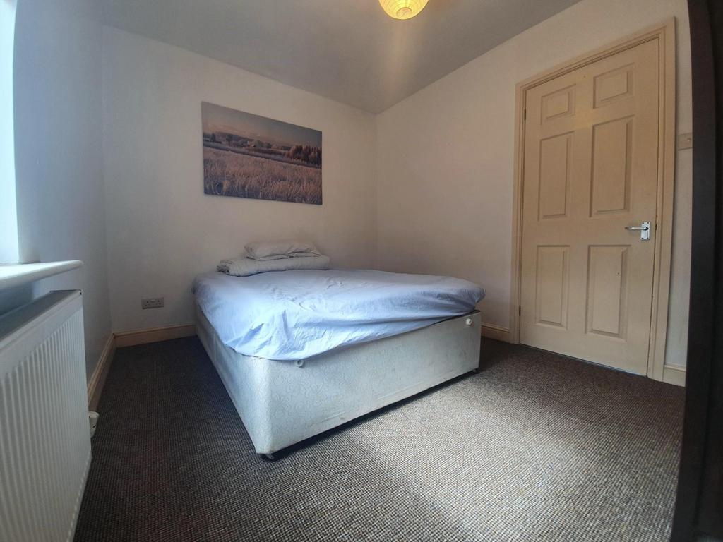 Front Bedroom