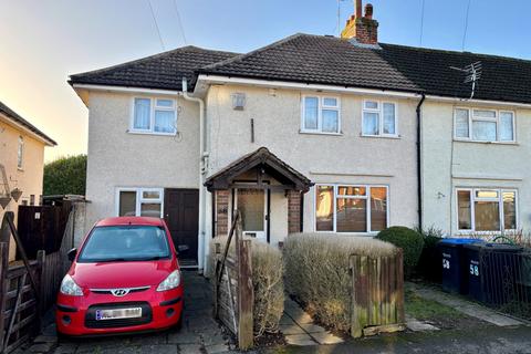 5 bedroom terraced house to rent, Magna Road, Englefield Green, Egham, Surrey, TW20