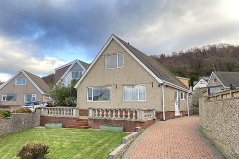 3 bedroom detached house to rent, Graig Y Coed, Penclawdd, Swansea, SA4