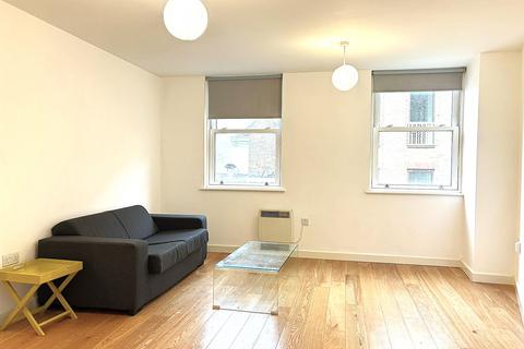 1 bedroom flat to rent, Caroline Street, London E1