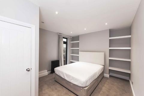 2 bedroom flat to rent, Wandsworth Bridge Road, Fulham SW6