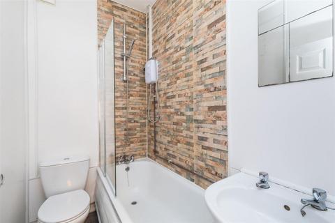 4 bedroom terraced house to rent, Coombe Terrace, Brighton