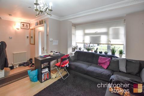 3 bedroom terraced house to rent, Montayne Road, Cheshunt, Waltham Cross, Hertfordshire, EN8 8LT