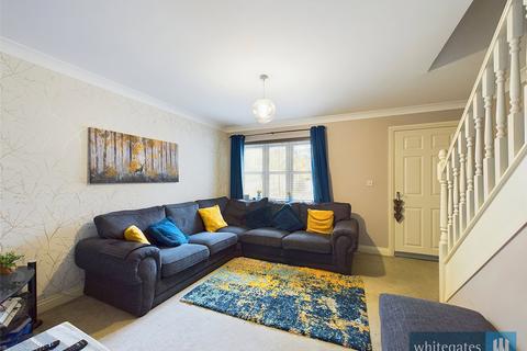 3 bedroom townhouse for sale, Frogmoor Avenue, Bradford, West Yorkshire, BD12